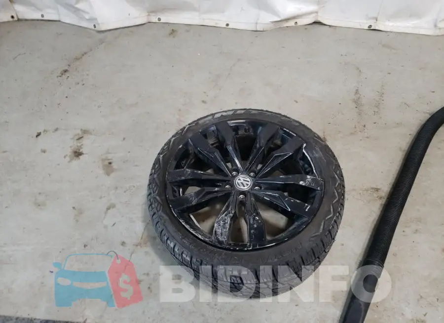 3VV2B7AX2MM011951 Photo# 13