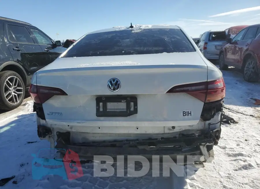 3VWCB7BUXKM155975 Photo# 6
