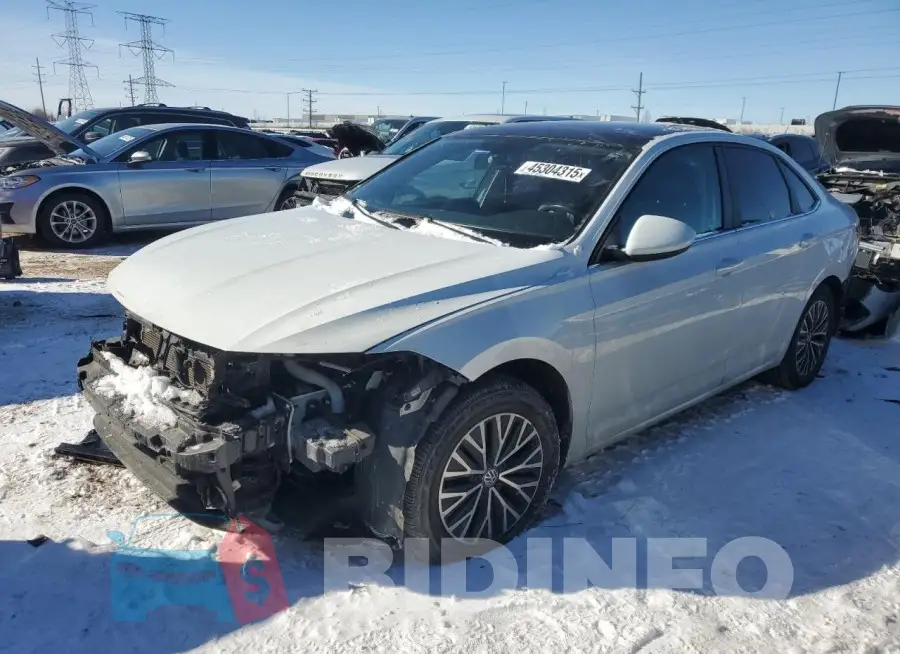 3VWCB7BUXKM155975 Photo# 1