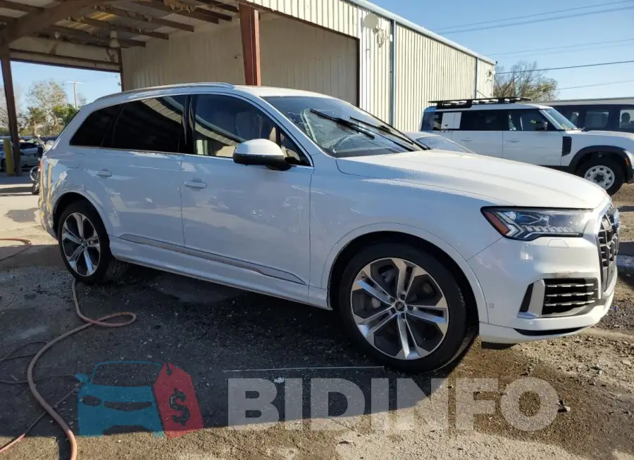 WA1VXBF75LD004487 Photo# 4
