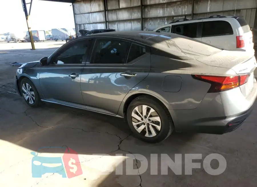 1N4BL4BV1KC145247 Photo# 2