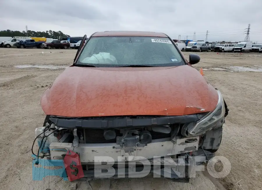 1N4BL4CV5KC153754 Photo# 5