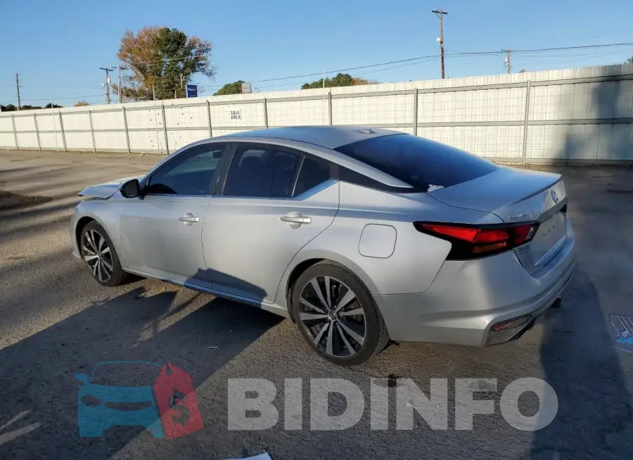 1N4BL4CV6LN300542 Photo# 2
