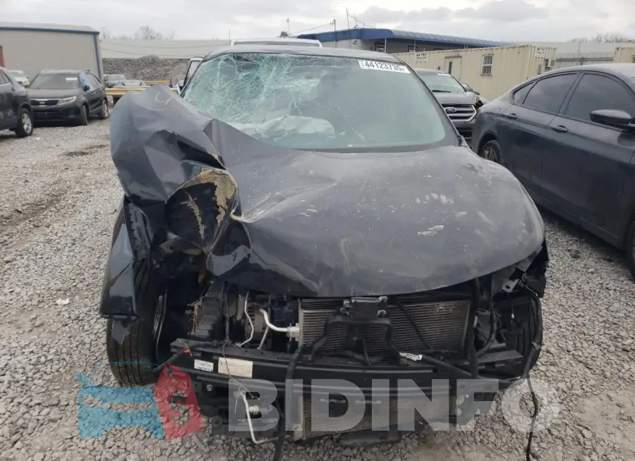 JN1BJ1CP6JW180929 Photo# 5