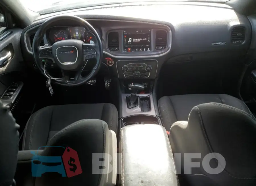 2C3CDXHG8KH621808 Photo# 8