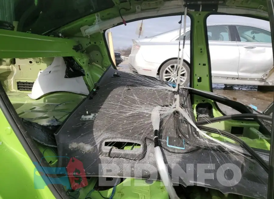 2C3CDXL95PH543729 Photo# 10