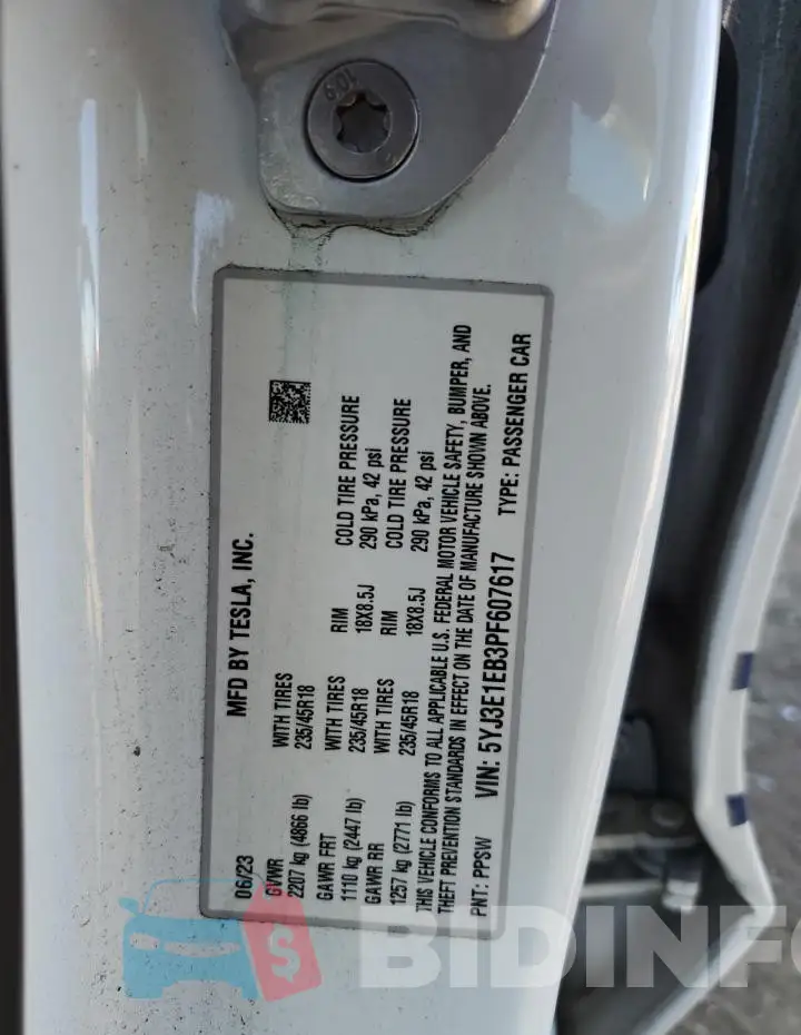 5YJ3E1EB3PF607617 Photo# 12