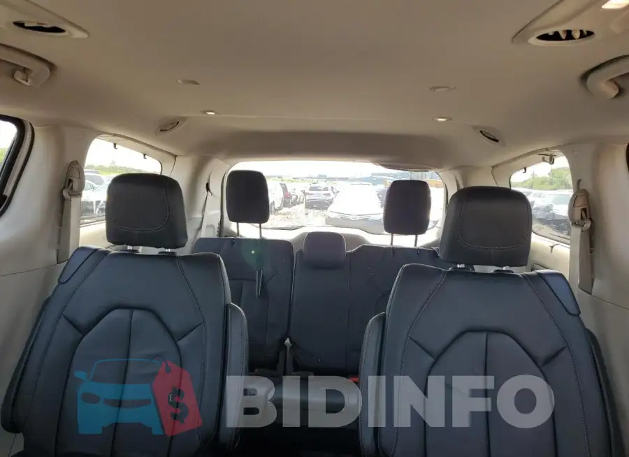 2C4RC1DG6HR722313 Photo# 10