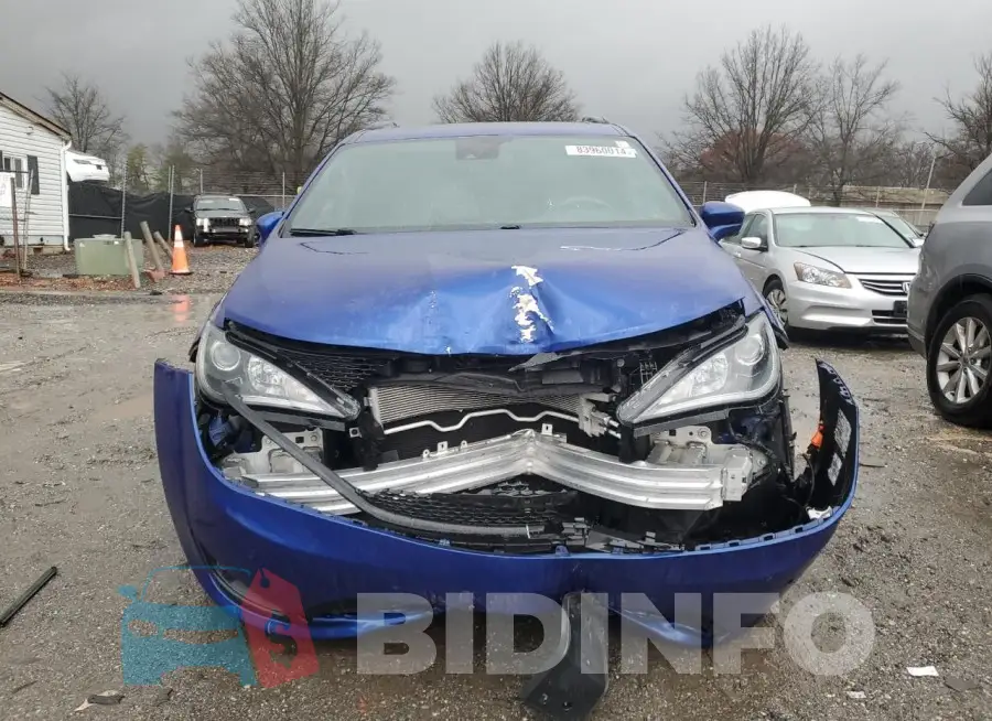 2C4RC1EG0LR229704 Photo# 5