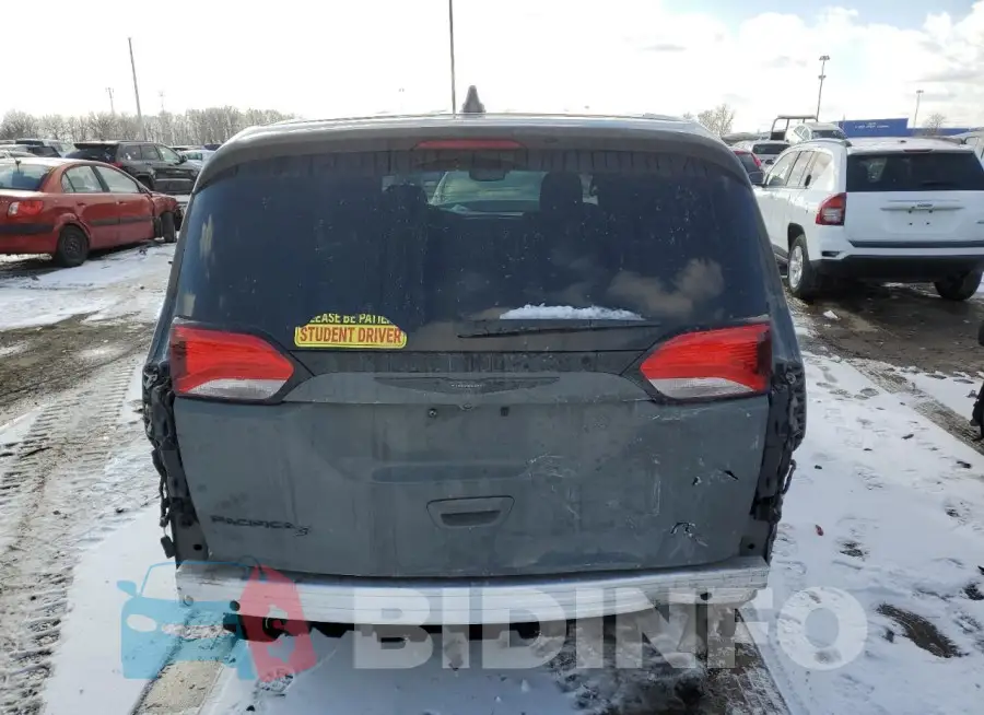2C4RC1FG6LR140766 Photo# 6