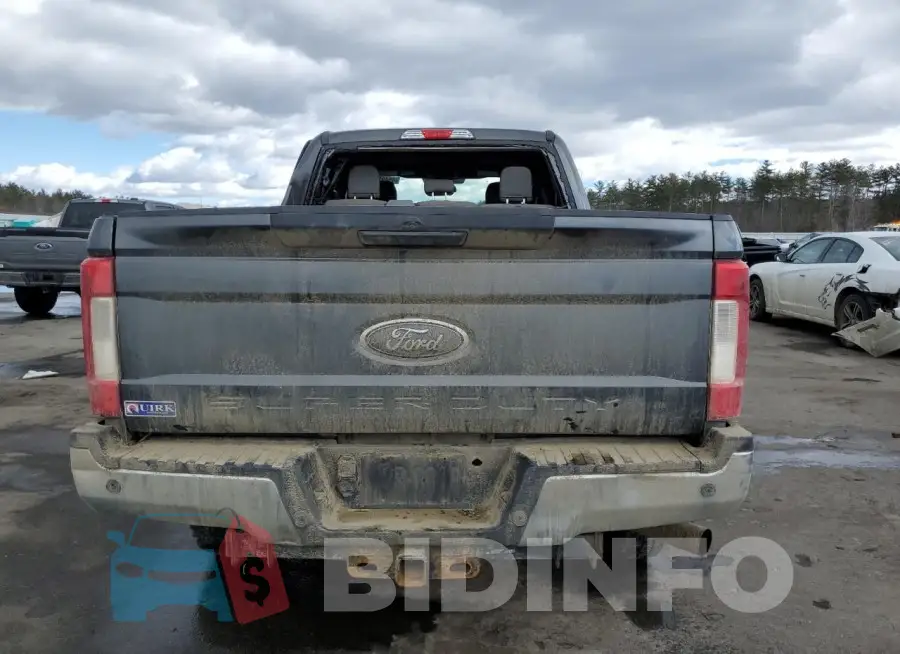 1FT7W2B62JEB70035 Photo# 6