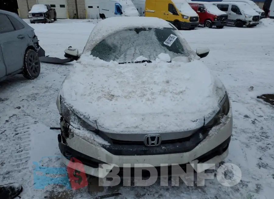 19XFC1F7XGE021421 Photo# 5