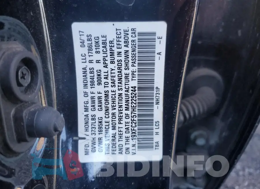 19XFC2F57HE225244 Photo# 12