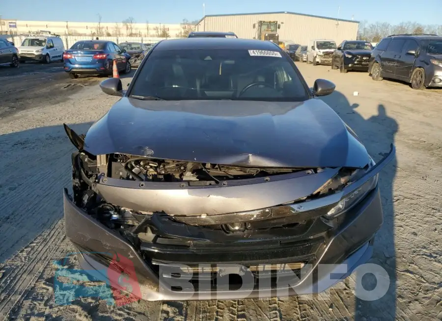 1HGCV1F31JA017957 Photo# 5