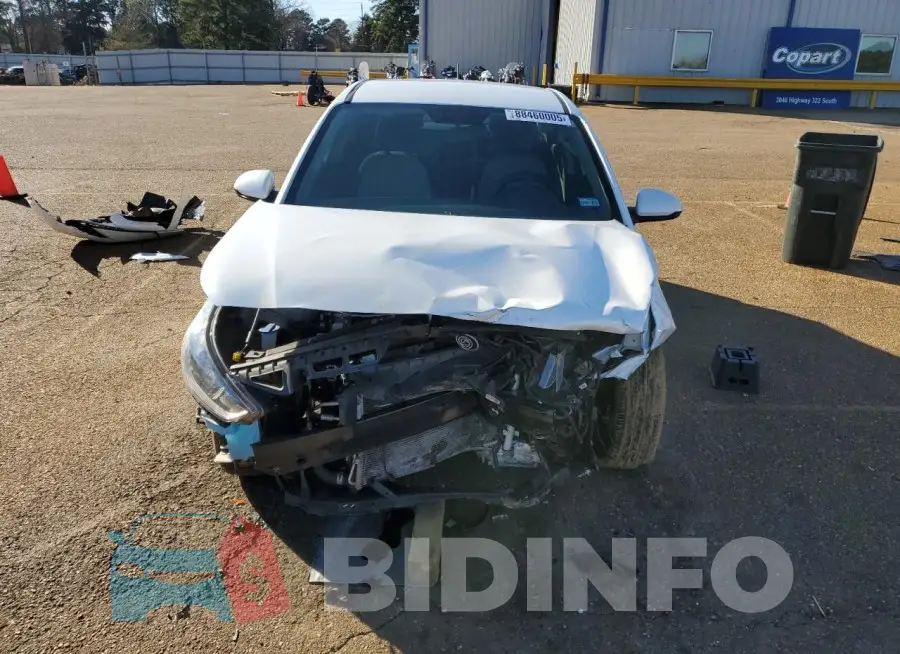 3KPC24A65NE185047 Photo# 5