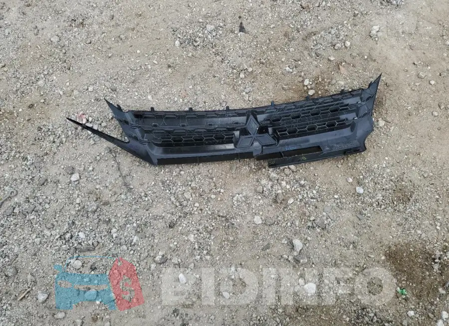 ML32AUHJ6RH015937 Photo# 12