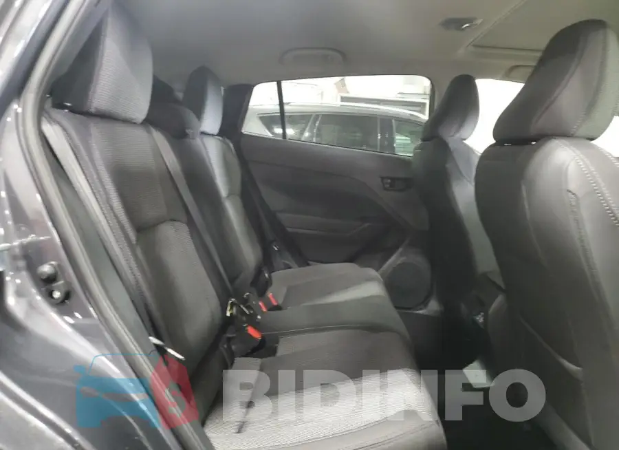 JF2GUADC4RH864563 Photo# 11
