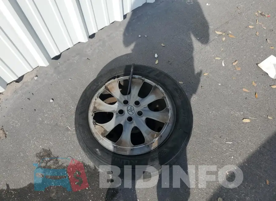 5YFEPMAE4NP322771 Photo# 12