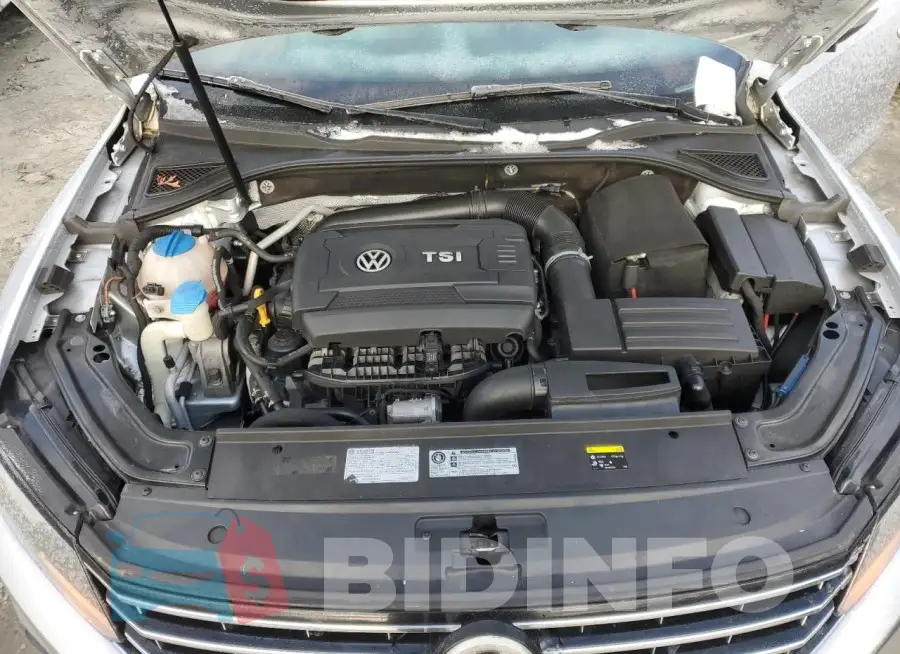 1VWBT7A31GC004856 Photo# 11