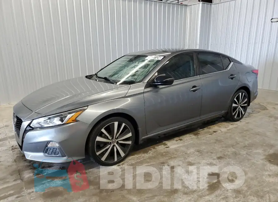 1N4BL4CV1LC176823 Photo# 1
