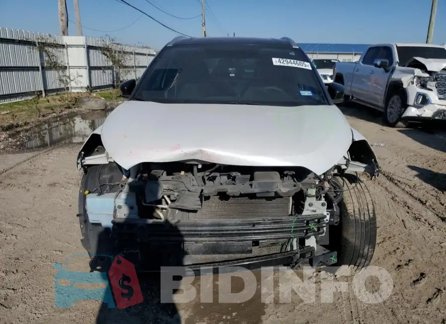 3N1CP5CU9JL515297 Photo# 5