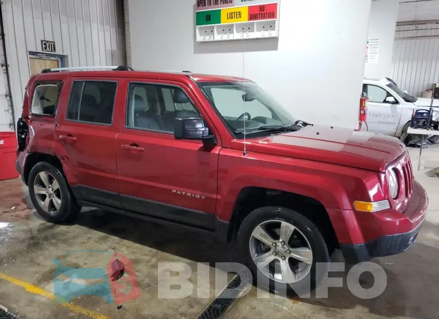 1C4NJRFB7HD210437 Photo# 4