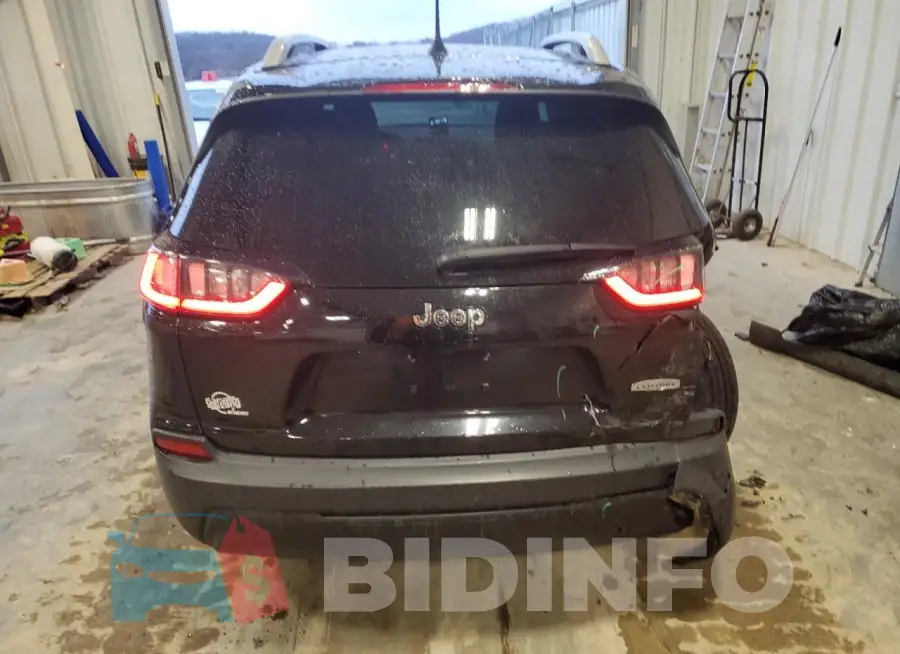 1C4PJLCB1KD247274 Photo# 6