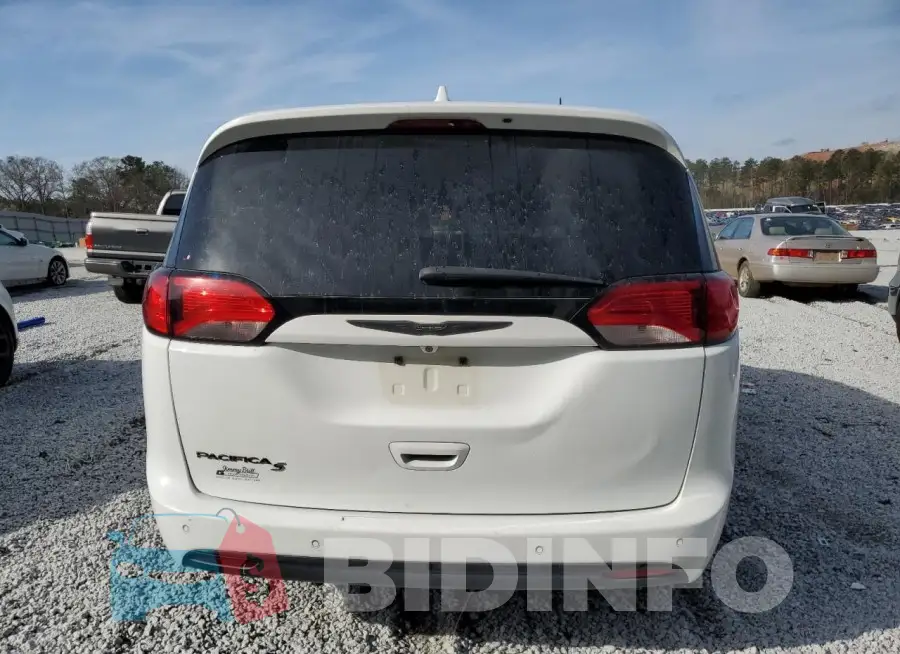 2C4RC1FG4LR249923 Photo# 6