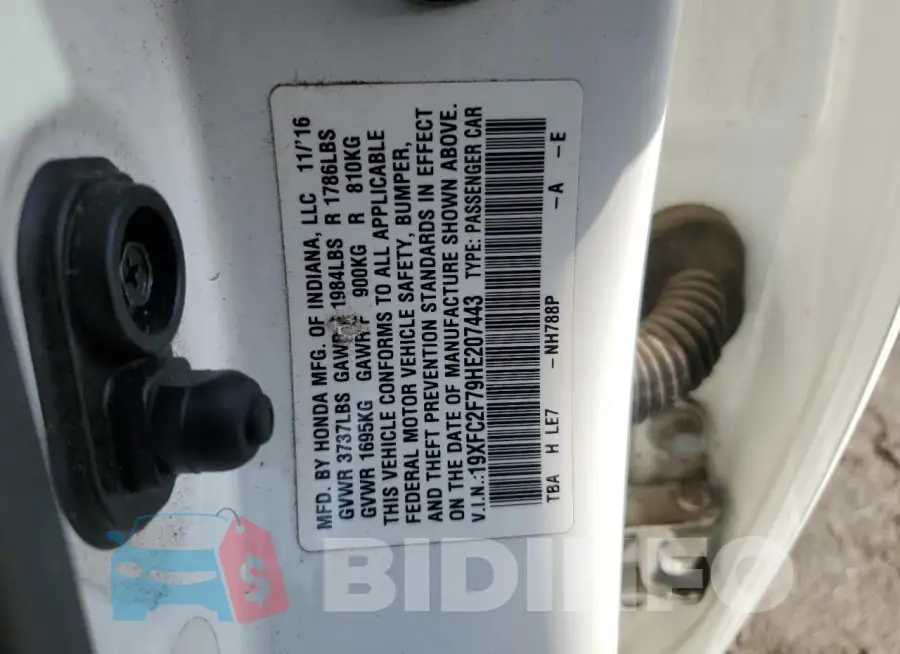19XFC2F79HE207443 Photo# 13