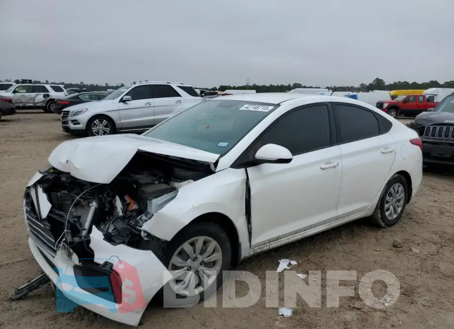 3KPC24A67NE168959 Photo# 1
