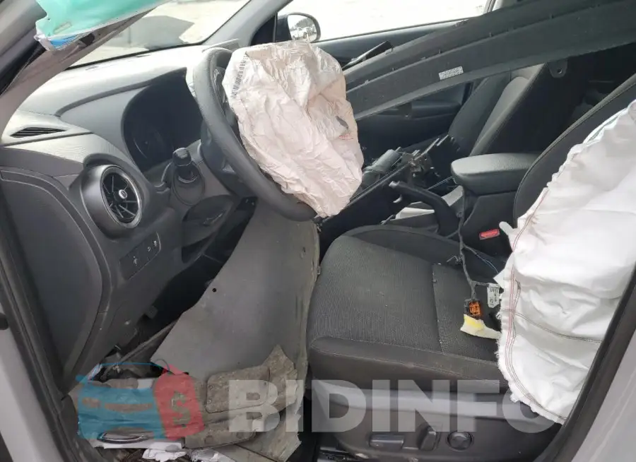 KM8K6CAB5PU003984 Photo# 7