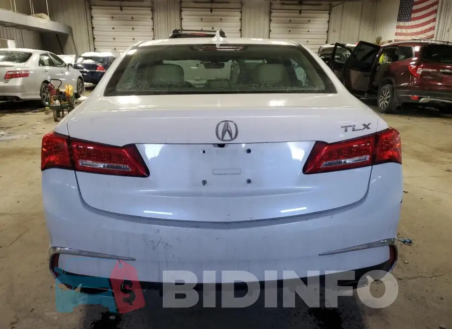 19UUB2F42LA005153 Photo# 6