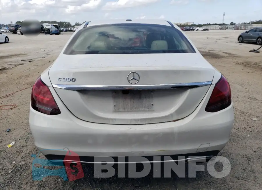 55SWF8DB1KU306632 Photo# 6