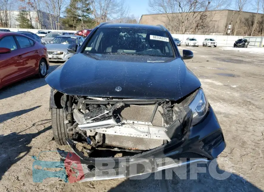 WDC0G4KB6KV182238 Photo# 5