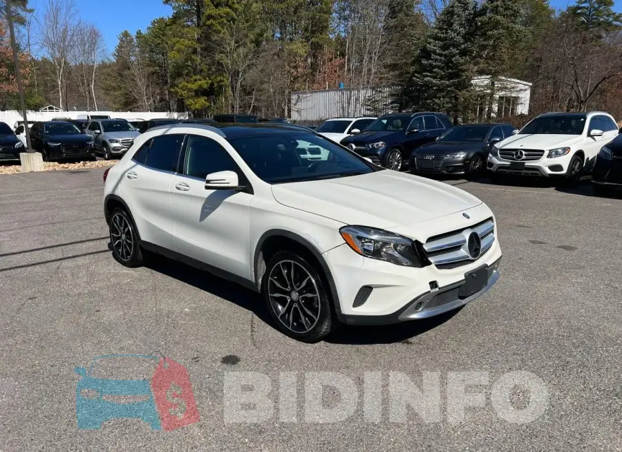 WDCTG4EB0GJ190553 Photo# 2