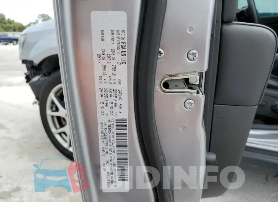 3C4PDCEG0HT581816 Photo# 14