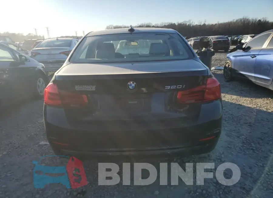 WBA8A9C55GK617725 Photo# 6