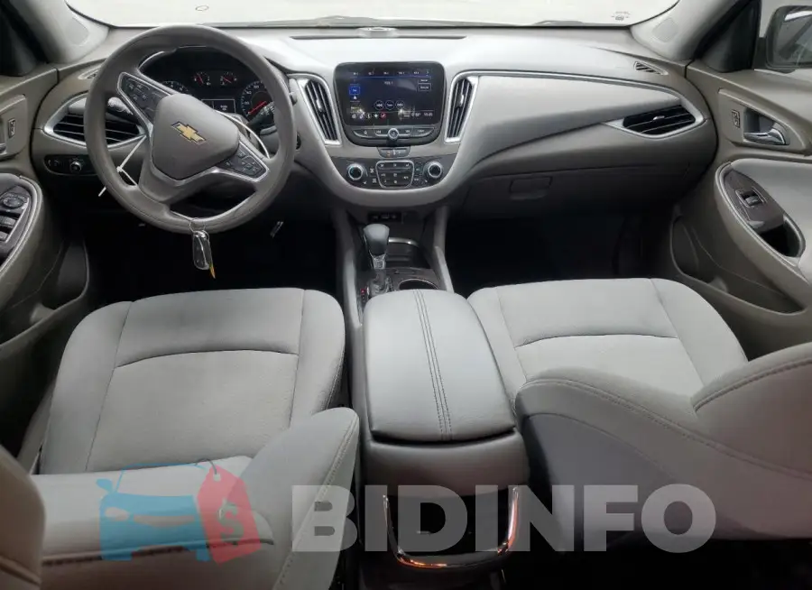 1G1ZD5ST4NF152523 Photo# 8