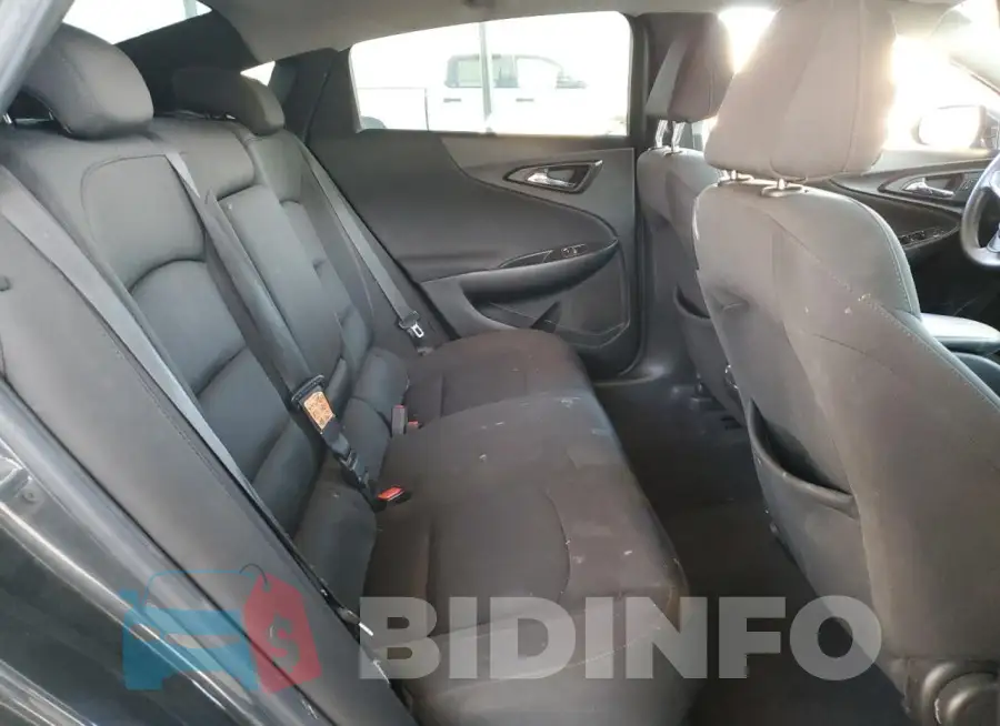1G1ZD5STXJF257304 Photo# 10