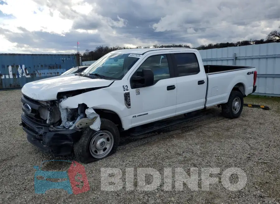 1FT8W3BT2MED91672 Photo# 1