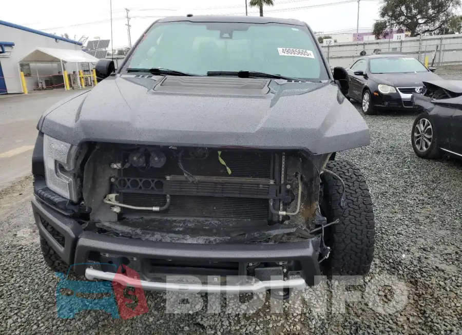 1FTFW1RG1JFC45614 Photo# 5