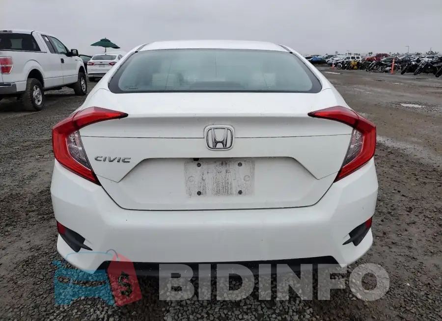 19XFC2F58JE204568 Photo# 6