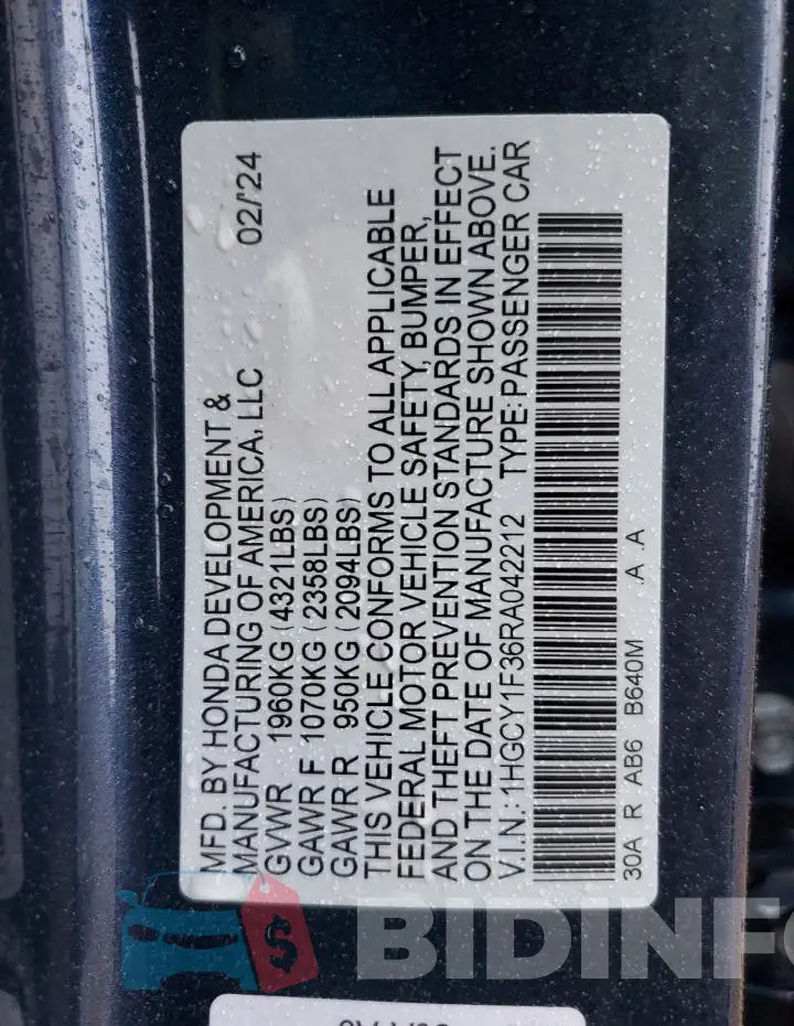 1HGCY1F36RA042212 Photo# 12