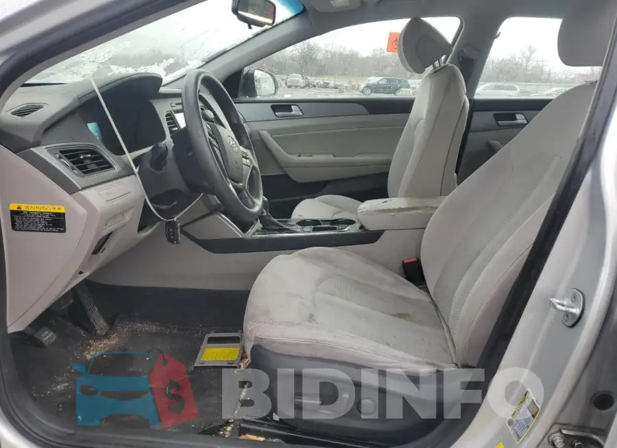 5NPE24AA9GH351808 Photo# 7