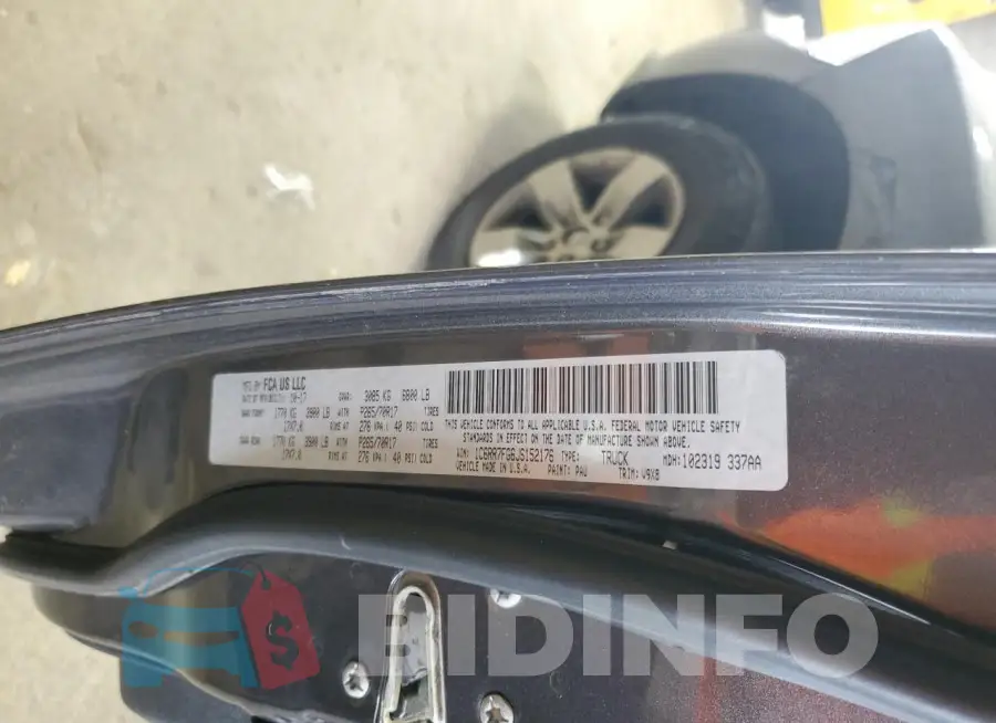 1C6RR7FG6JS152176 Photo# 12