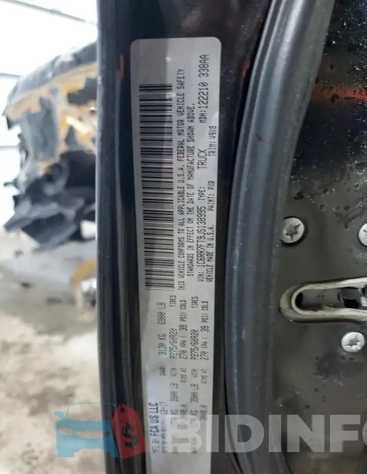 1C6RR7FT9JS138995 Photo# 12