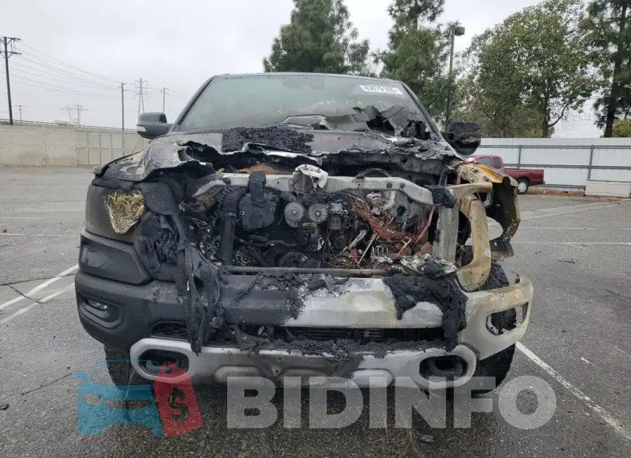 1C6SRFLM4NN185865 Photo# 5