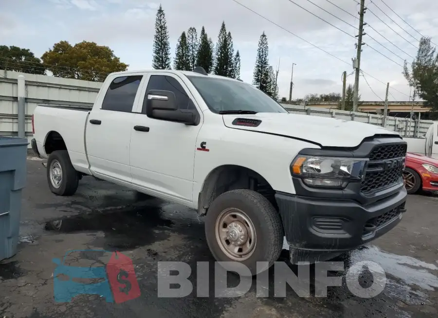 3C6UR5CL2RG325226 Photo# 4