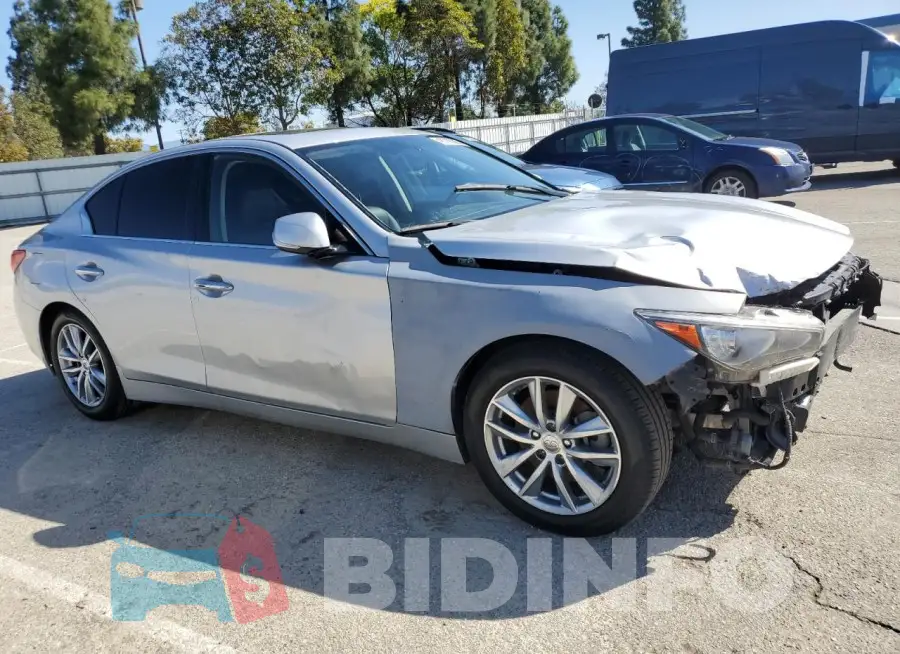 JN1EV7AP5LM208175 Photo# 4