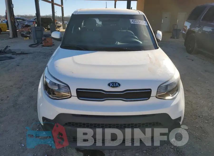 KNDJN2A2XH7466457 Photo# 5